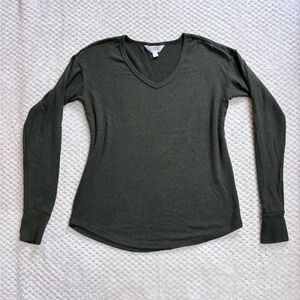 Market & Spruce Dark Green Knit Top
